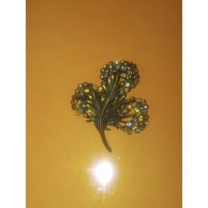 Karu Arke Inc Florentine Rhinestone Brooch 2 1/2 Inch 1940 Signed